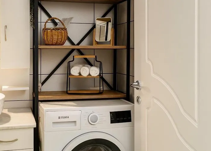 Youga Nest Apartament Vívlos