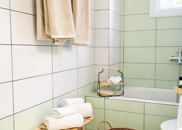 Youga Nest Apartament *