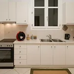 Apartment Youga Nest Vivlos