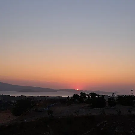 Youga Nest Апартаменты