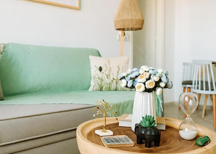 Youga Nest * Vívlos